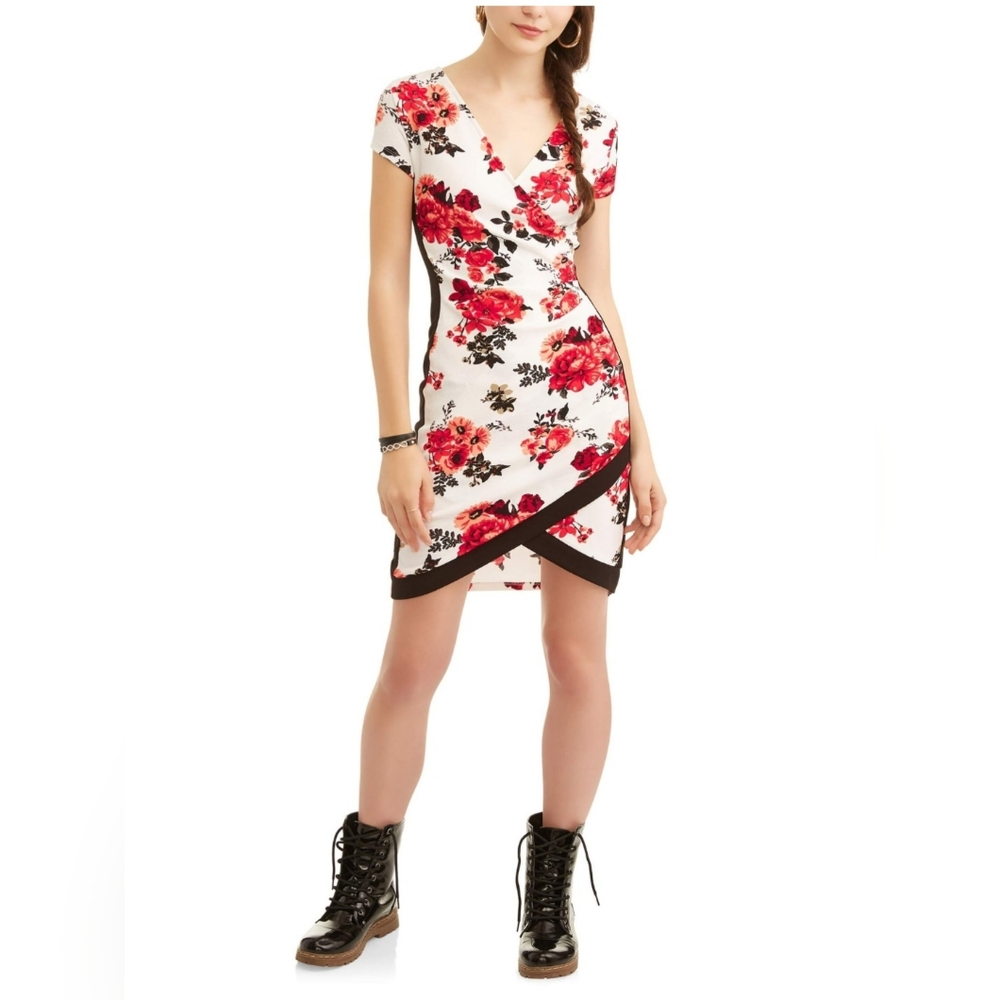Almost Famous floral print mock wrap dress size L nwt